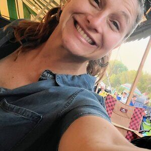 Meet your Posher, Ruth